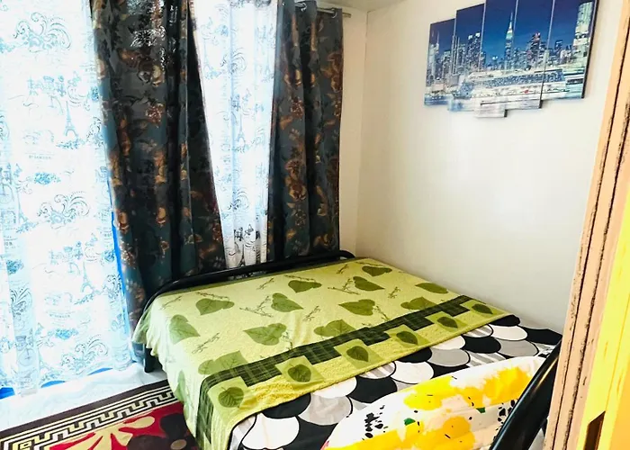 Sea Residences Moa Complex Paul *
